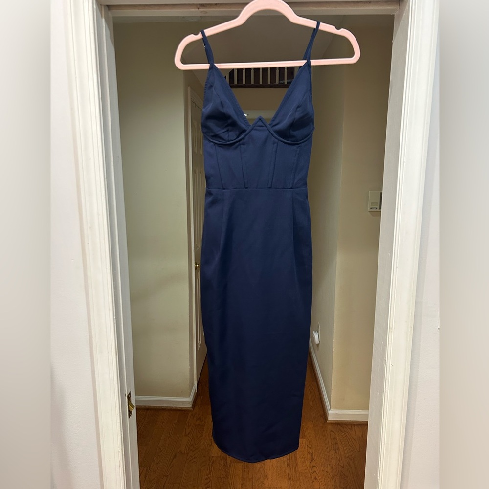 NWT Pretty Little Thing navy bar blinded midi dress, US size 2